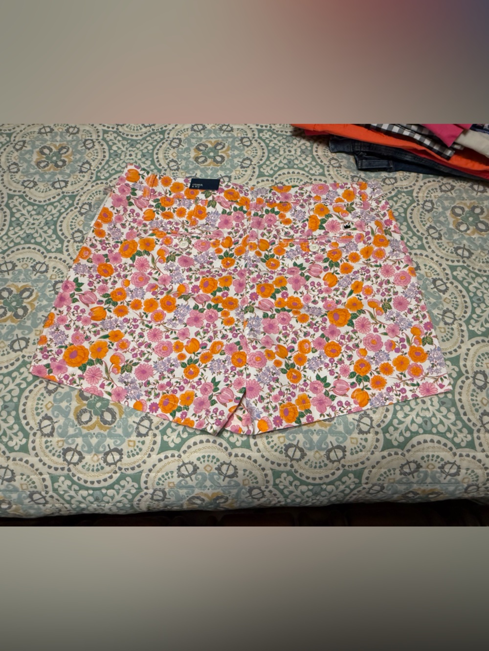 NWT Crown & Ivy Caroline 14 Floral Print Women’s Shorts - Orange & Pink Bloom